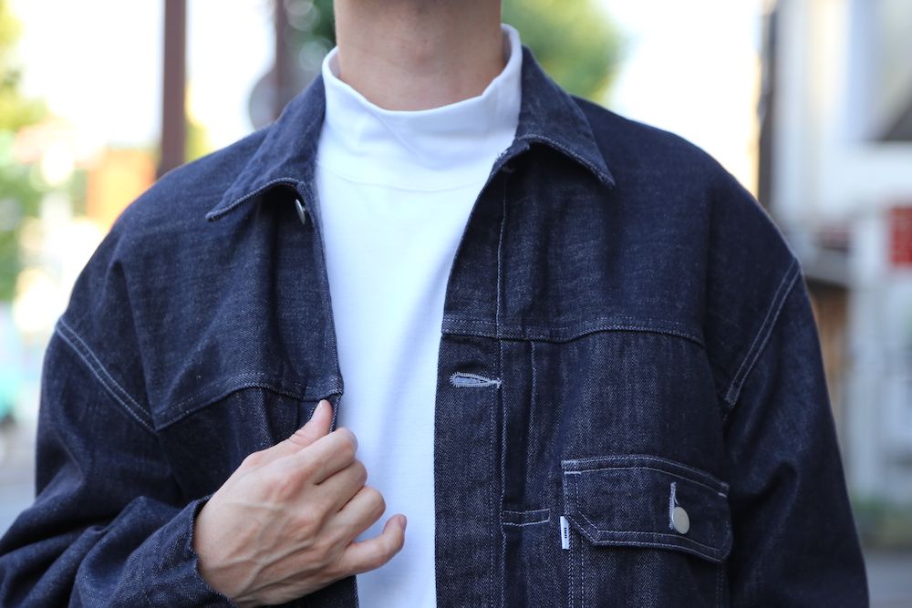 Graphpaper Heavy Weight Mock Neck Hem Rib Tee"WHITE"スタイル.2020.8.29.