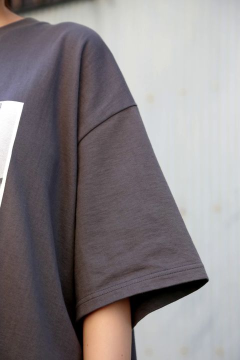 Graphpaper POET MEETS DUBWISE for Graphpaper Oversized Tee “WORDS AND SILENCE” style. 2021.07.20.