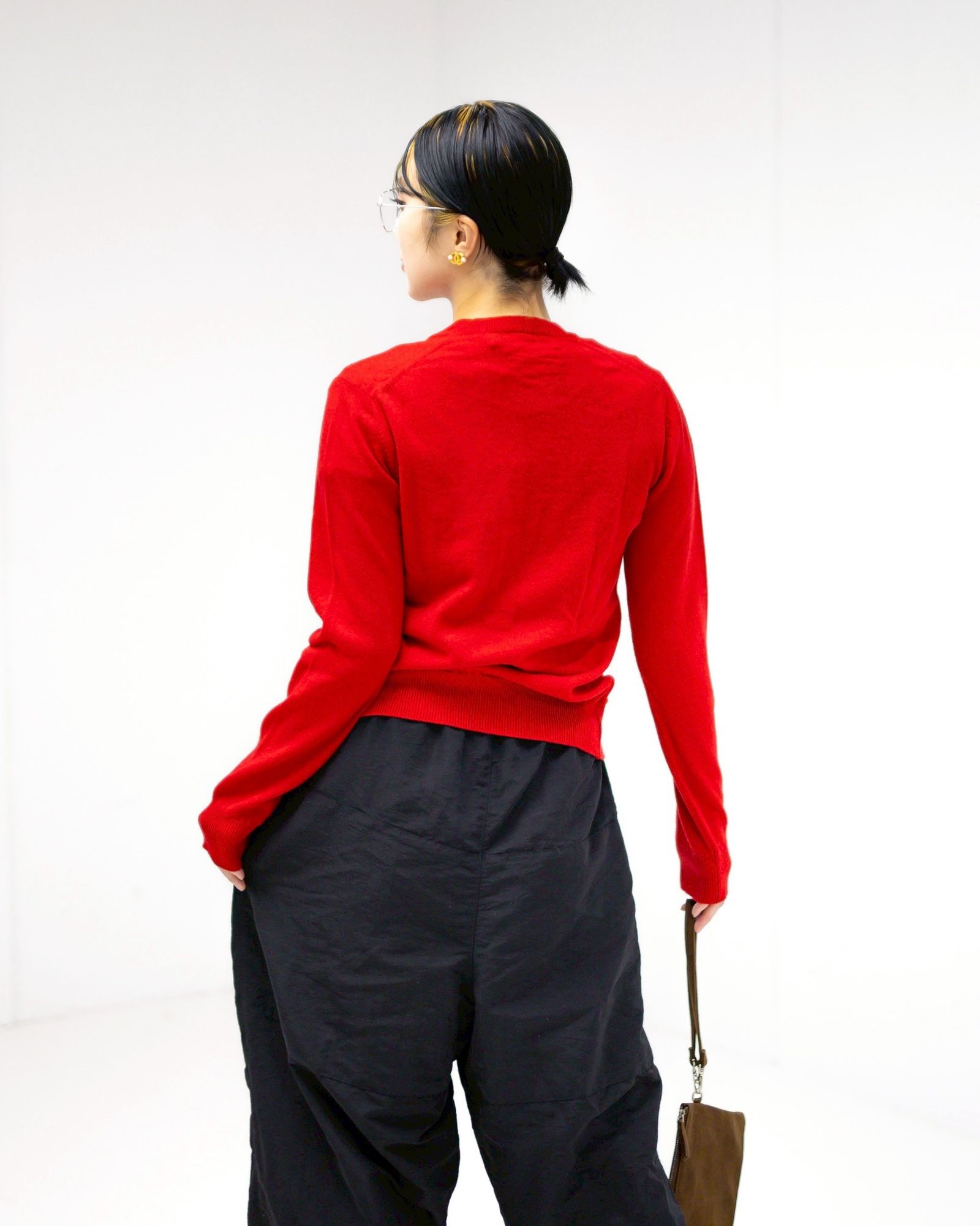 プレイコムデギャルソン ROUND NECK RHINESTONE CARDIGAN (RED/RED HEART)