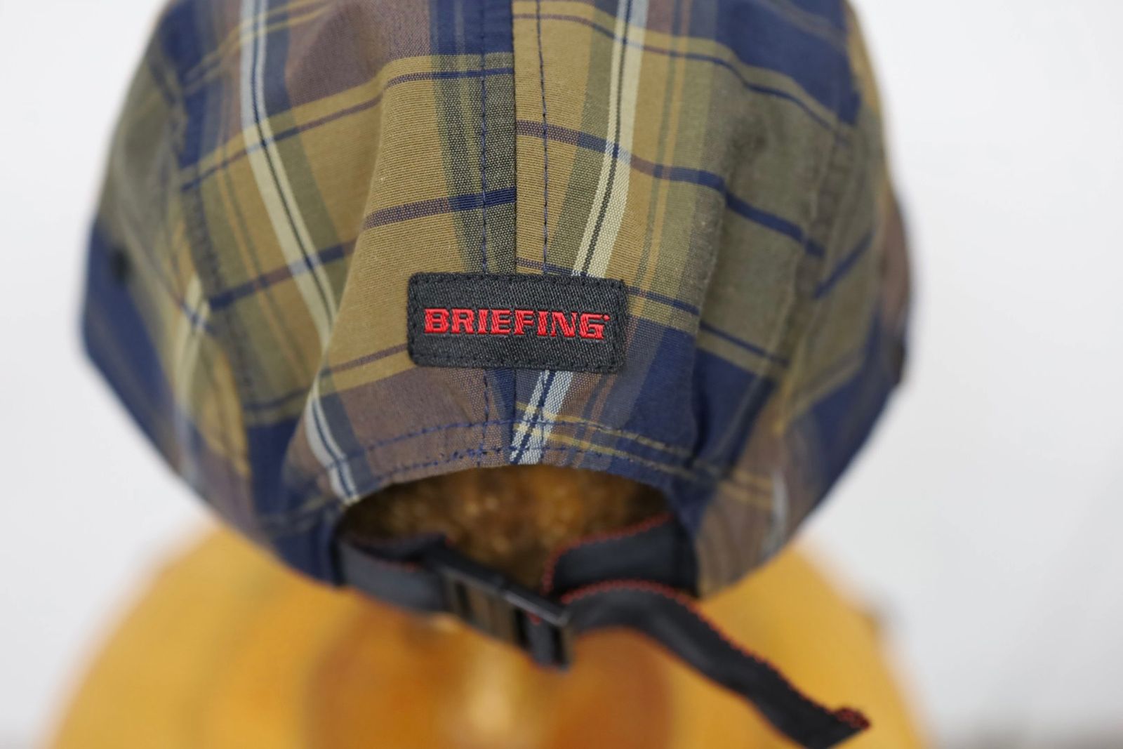 コムデギャルソンオム26SS BRIEFINGコラボ 綿エステルチェックCAP(HQ-K602-051-2)BROWN/KHAKI/NAVY★4月3日(金)発売！