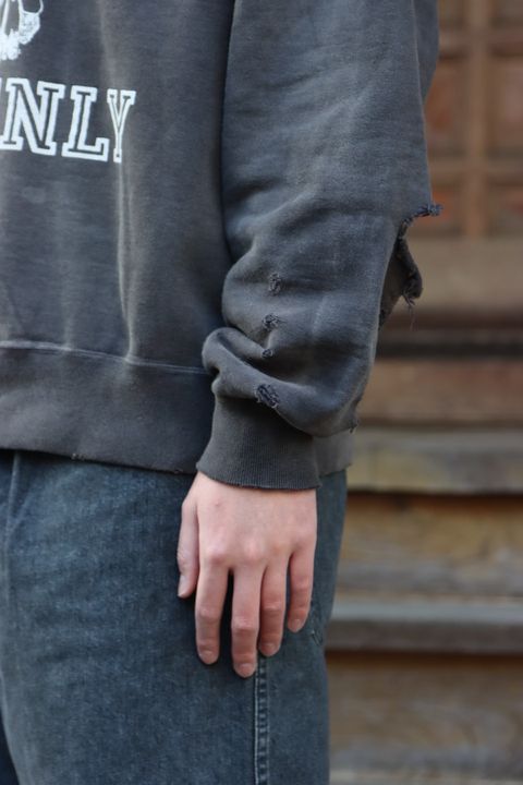 ©SAINT M×××××× スカルスウェット"BLACK"style