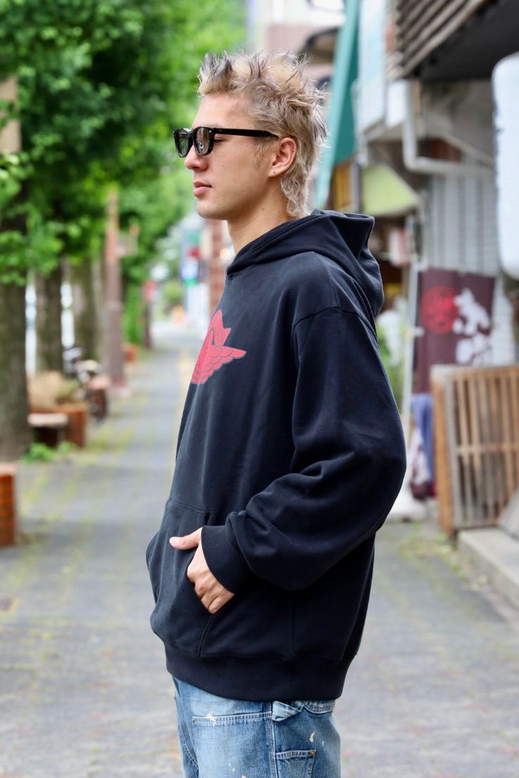 JORDAN BRAND × ©SAINT MXXXXXX M J SM FLC HOODIE MARKスタイル