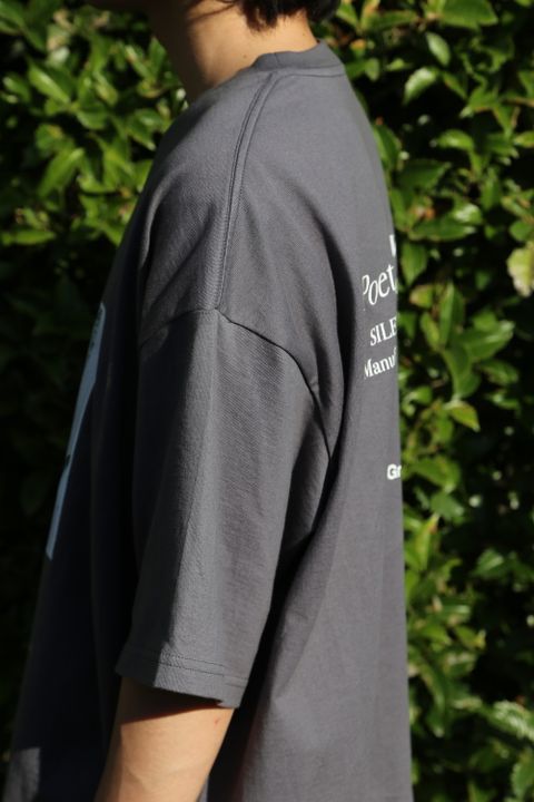 Graphpaper POET MEETS DUBWISE for Graphpaper Oversized Tee “WORDS AND SILENCE” style. 2021.06.21.