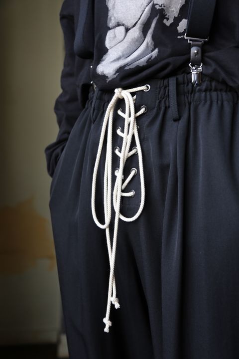 Yohji Yamamoto W-ヒモ開きレースアップパンツ(HD-P56-100) style 2021.01.20.