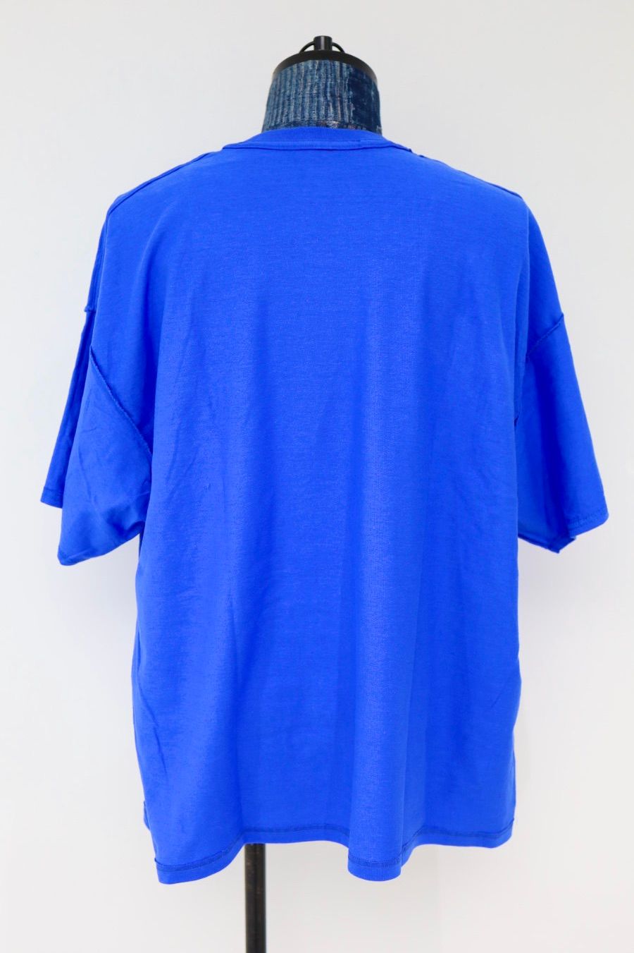 イズネスミュージック 26SS CFL T-SHIRT(IMP7_36_LOHASSST01)ROYAL BLUE☆新作発売！