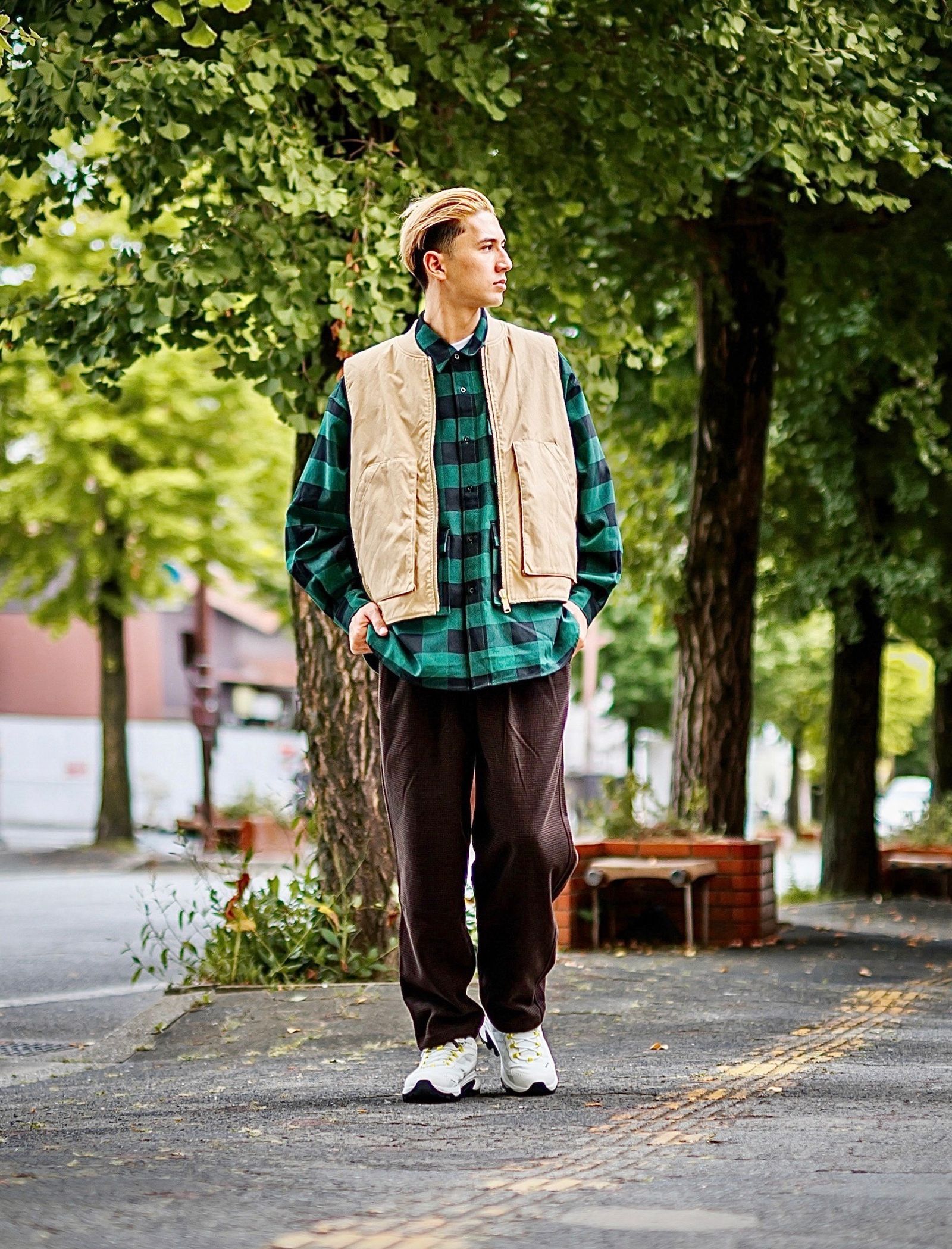 フレッシュサービス HOUNDSTOOTH TWO TUCK TRACK PANTS (FSC243-40188)BROWN
