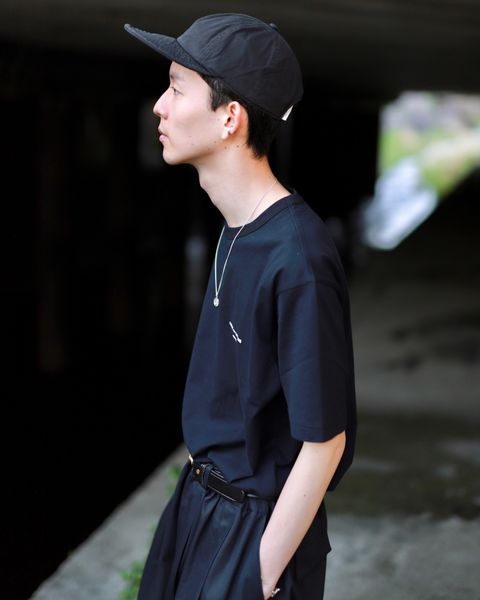 is-ness イズネス23SS BALLOON CARGO EZ PANTSスタイル