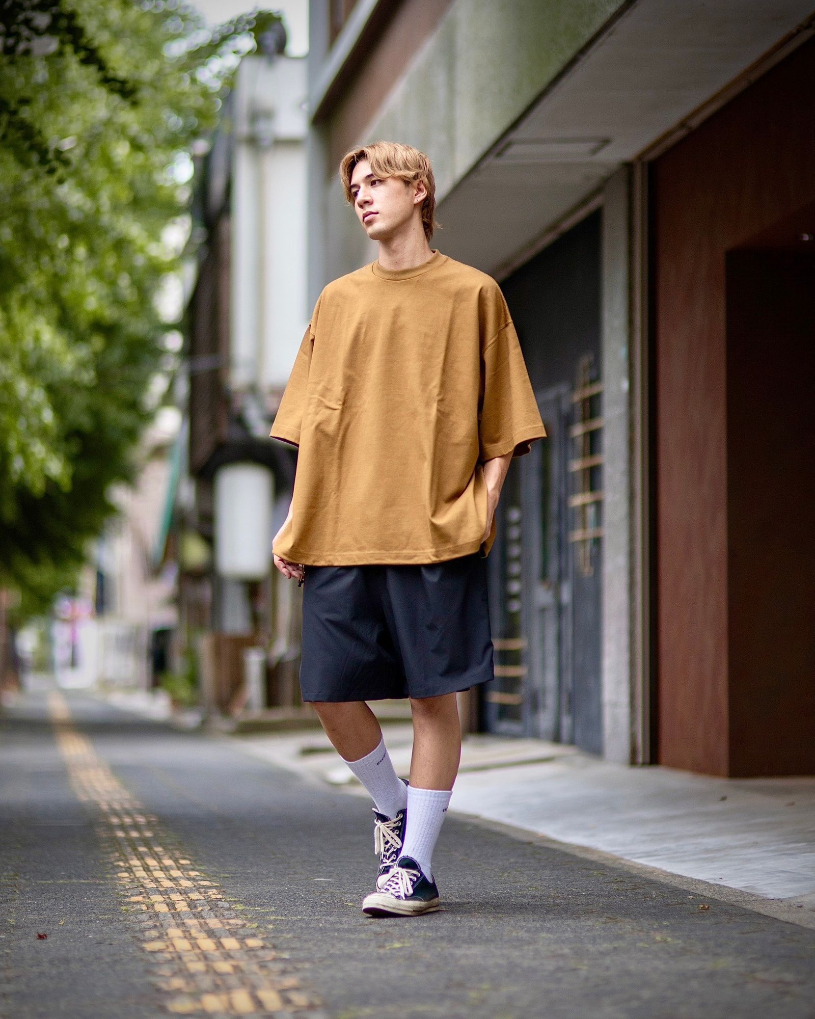 イズネス BALLOON T SHIRT style