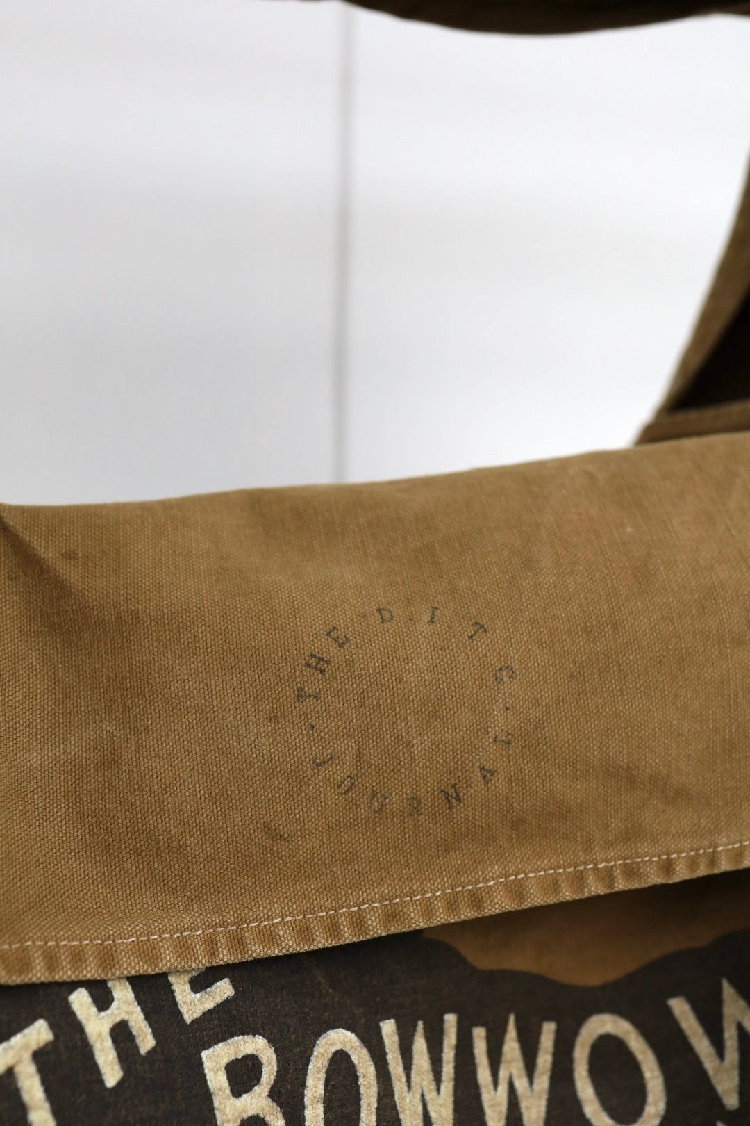 BOW WOW 26SS バウワウ THE BOW WOW JOURNAL NEWSPAPER BAG AGED(BW261-BJNB)BROWN