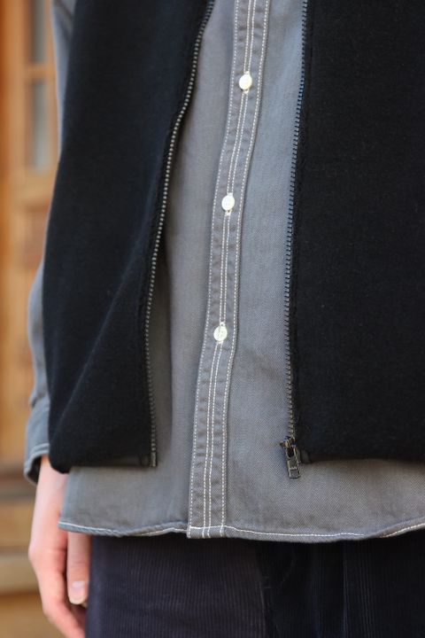 Graphpaperb Wool Boa Zip-Up Vest(GU213-70205B) style.2021.10.10