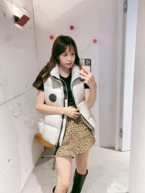 CANADA GOOSE レディース新作Cypress Puffer Vest Black Label style.2024.10.12