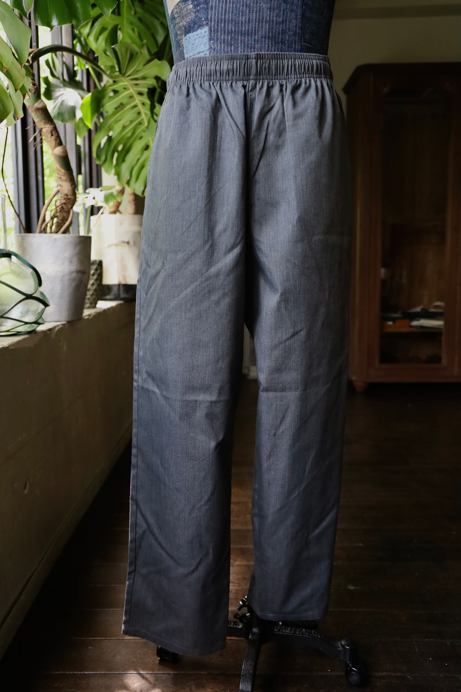 CORPORATE EASY PANTS – FreshService® official site