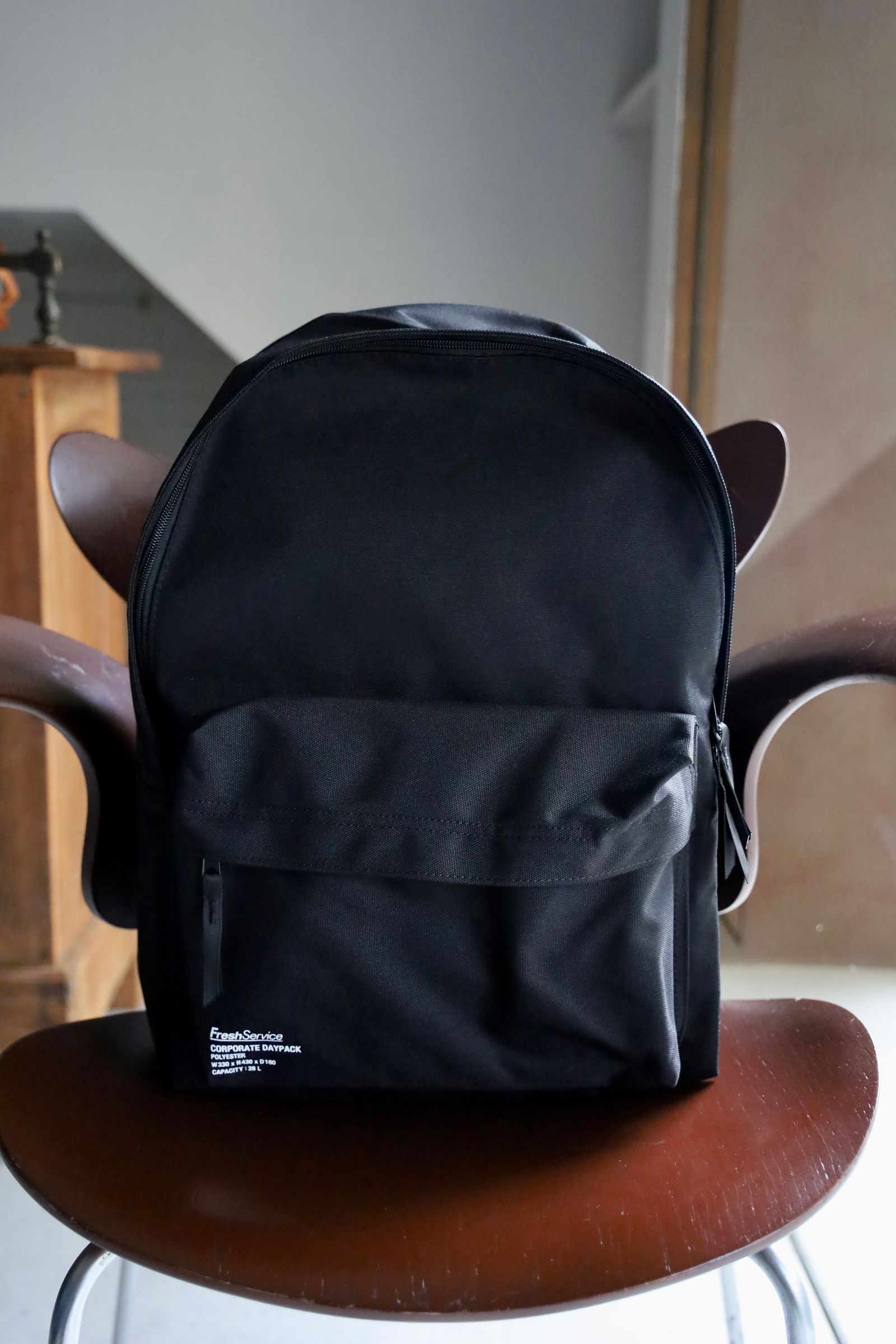 FreshService - フレッシュサービス CORPORATE DAYPACK_28L
