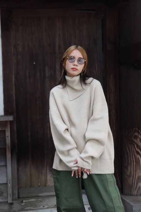 SEEALL 22AW SLIT HIGHNECK SWEATER style.2022.9.10