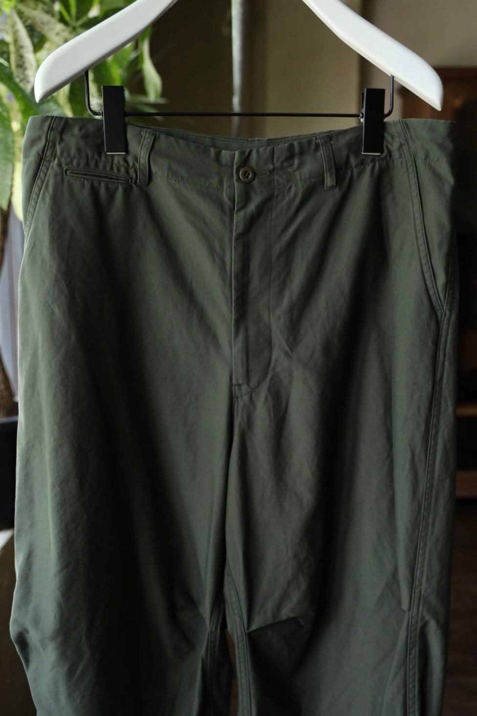 グラフペーパー 25AW Cotton Cupro Back Satin Military Pants(GM253-40345)GREEN☆9月6日(土)発売！