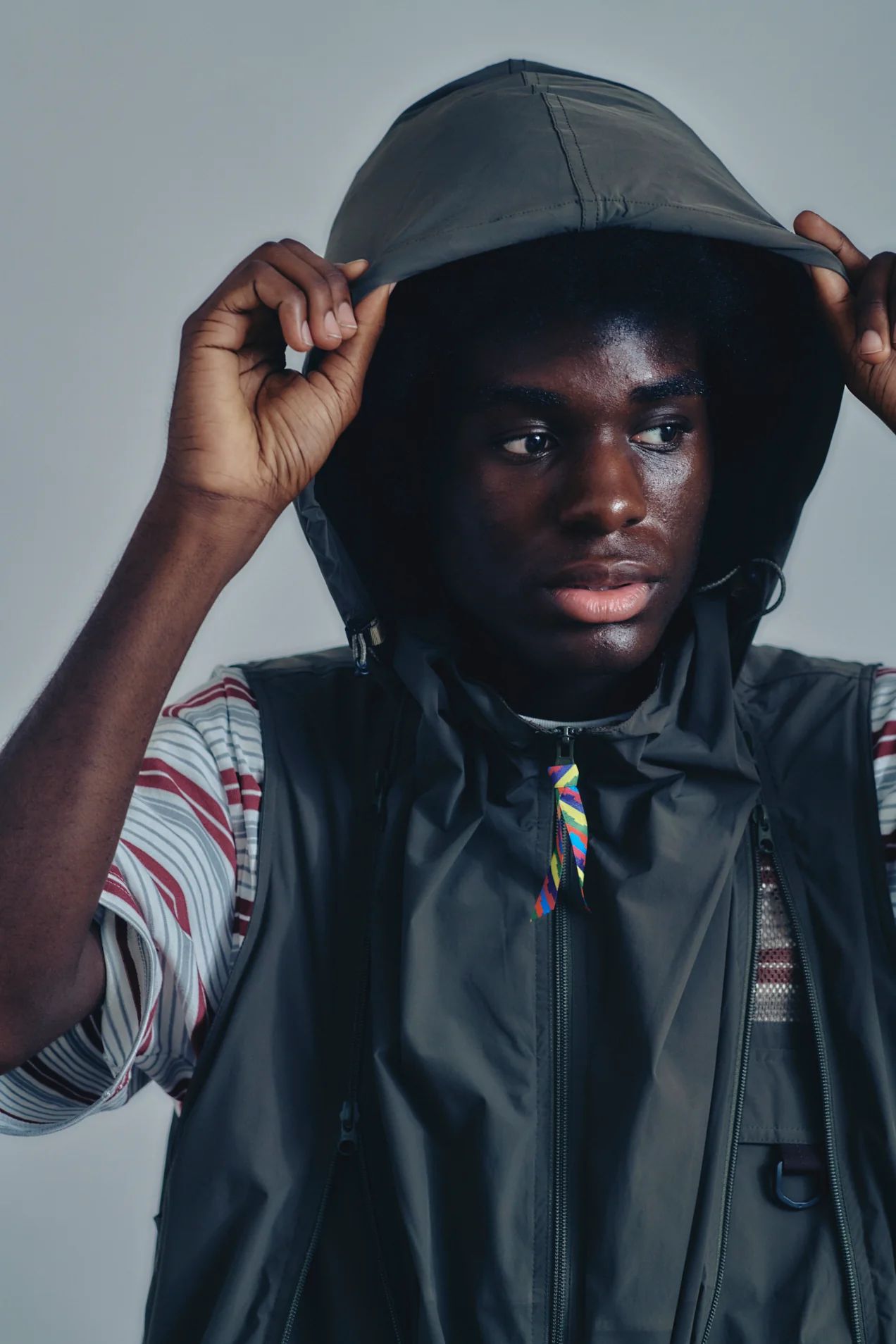 イズネス 26SS Technical Ventilation Vest(26SS_31_1007AWVEST01)BLACK☆新作発売！