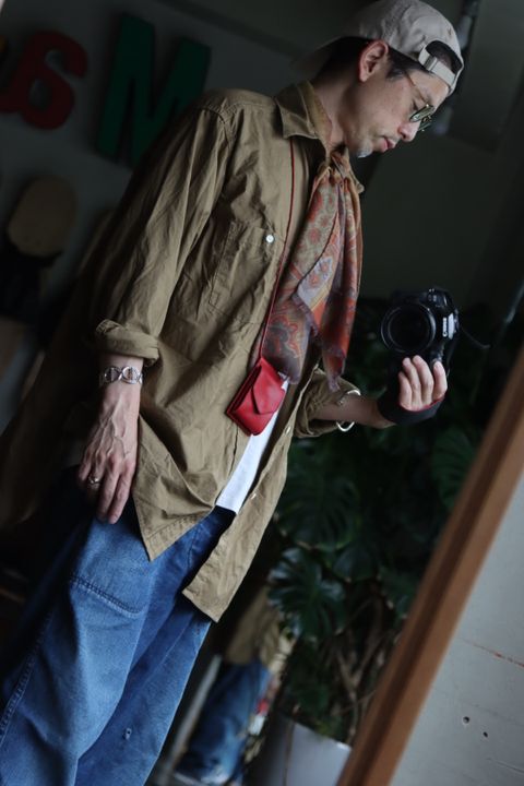 アプレッセ22AW Over Dyeing Military Shirt"BEIGE"スタイル
