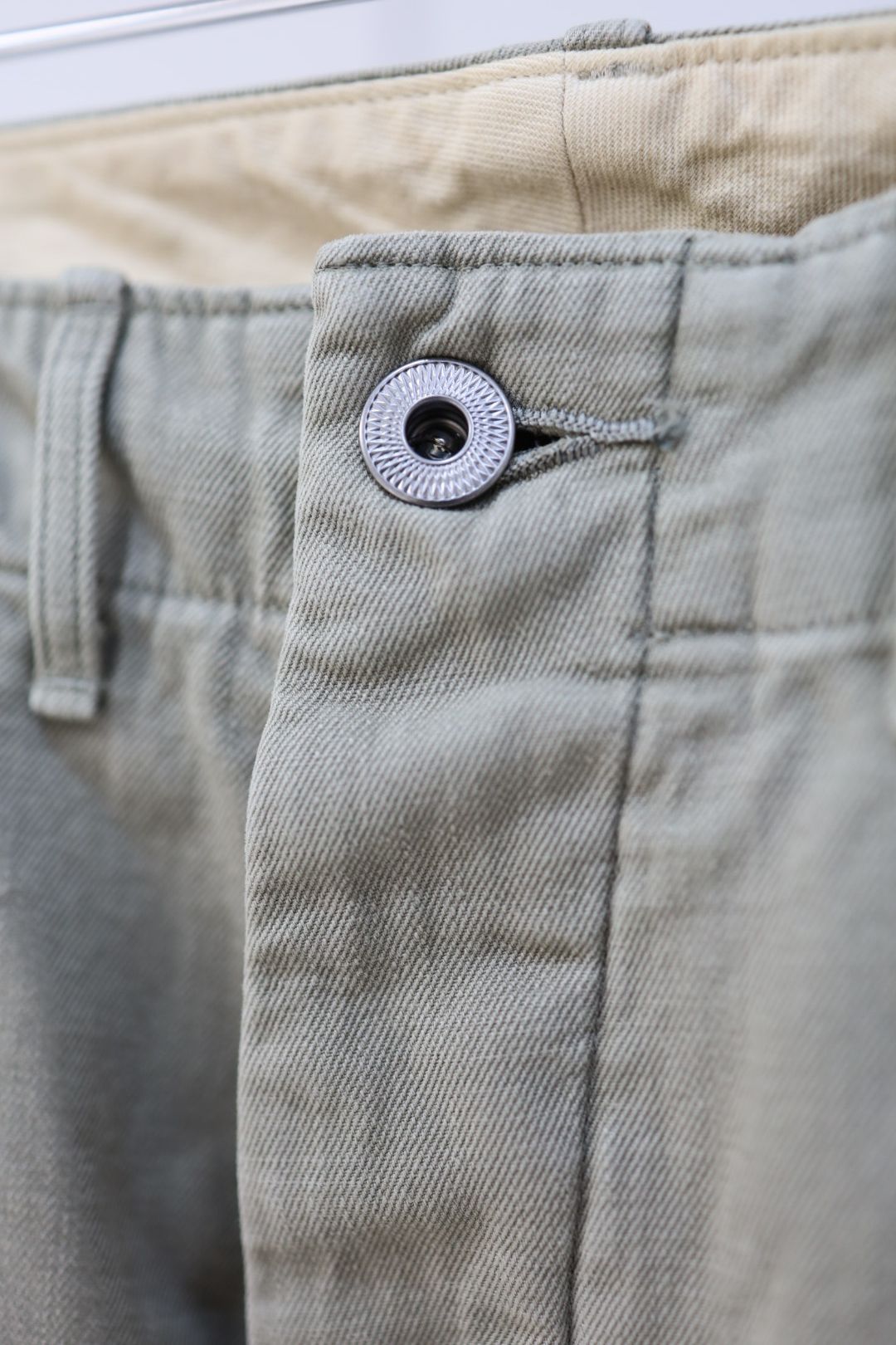 アプレッセ 2026 STYLE1 Vintage Chino Trousers(26SAP-04-45)GREIGE☆2月7日(土)発売！