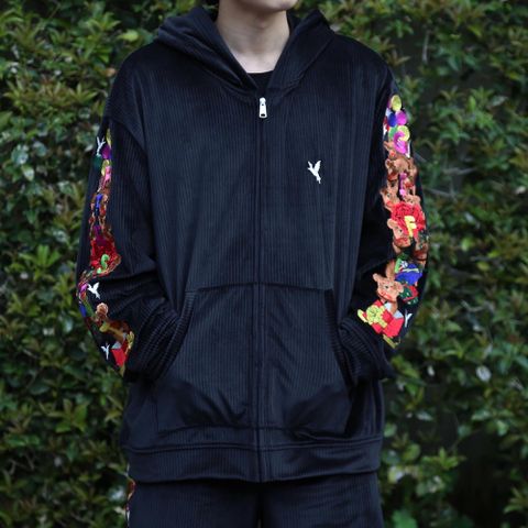 doublet CHAOS EMBROIDERY COMFY HOODIE style. 2021.04.16.
