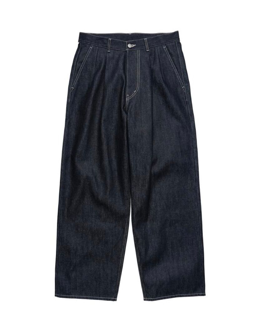 グラフペーパー graphpaper Selvage パンツ　黒　非売品ポーチ付 未使用 Graphpaper グラフペーパー Selvage Denim Two Tuck
