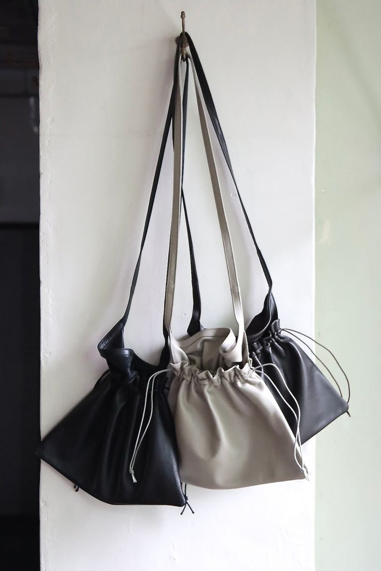 エンダースキーマ新作クロスバッグ☆cow red cross bag small qn-rb-rcs