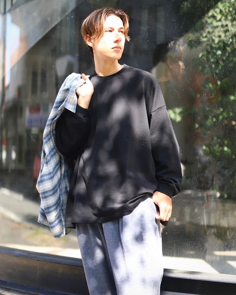 STRIPES FOR CREATIVE FW23 CROPPED FLEECE PANTSスタイル
