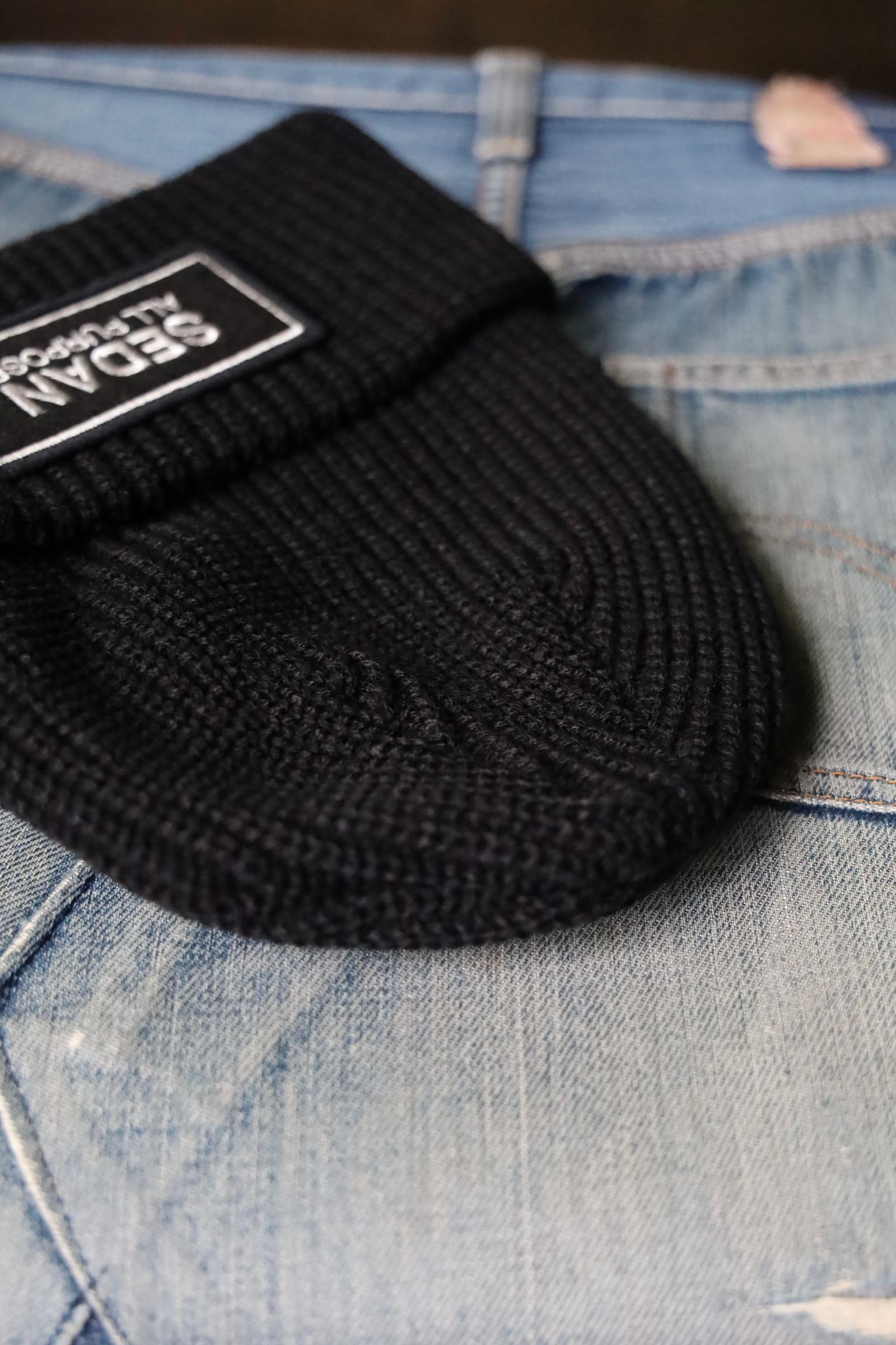 セダンオールパーパス FW24 Maison Logo Beanie(SD24F-CP04) Black