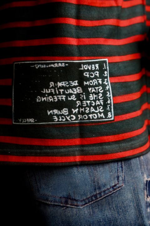 TALKING ABOUT THE ABSTRACTION 25SS "ROF"ART REPLICA MOCK NECKスタイル