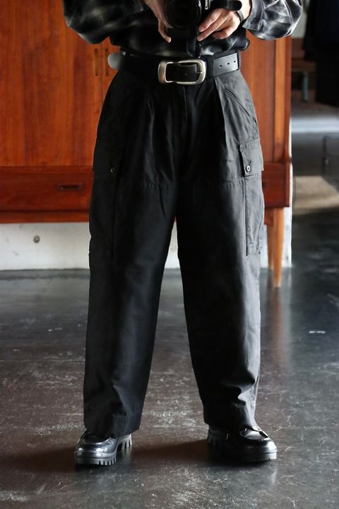 アプレッセ22FW MT Trooper Pants"BLACK"スタイル