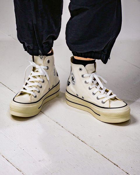 PLAY COMME des GARCONS ROUND NECK RHINESTONE CARDIGAN  style.2025.11.12