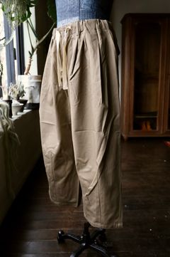 イズネス25SS バルーンイージーパンツ BALLOON EZ PANTS(28PT01T01-2)BEIGE