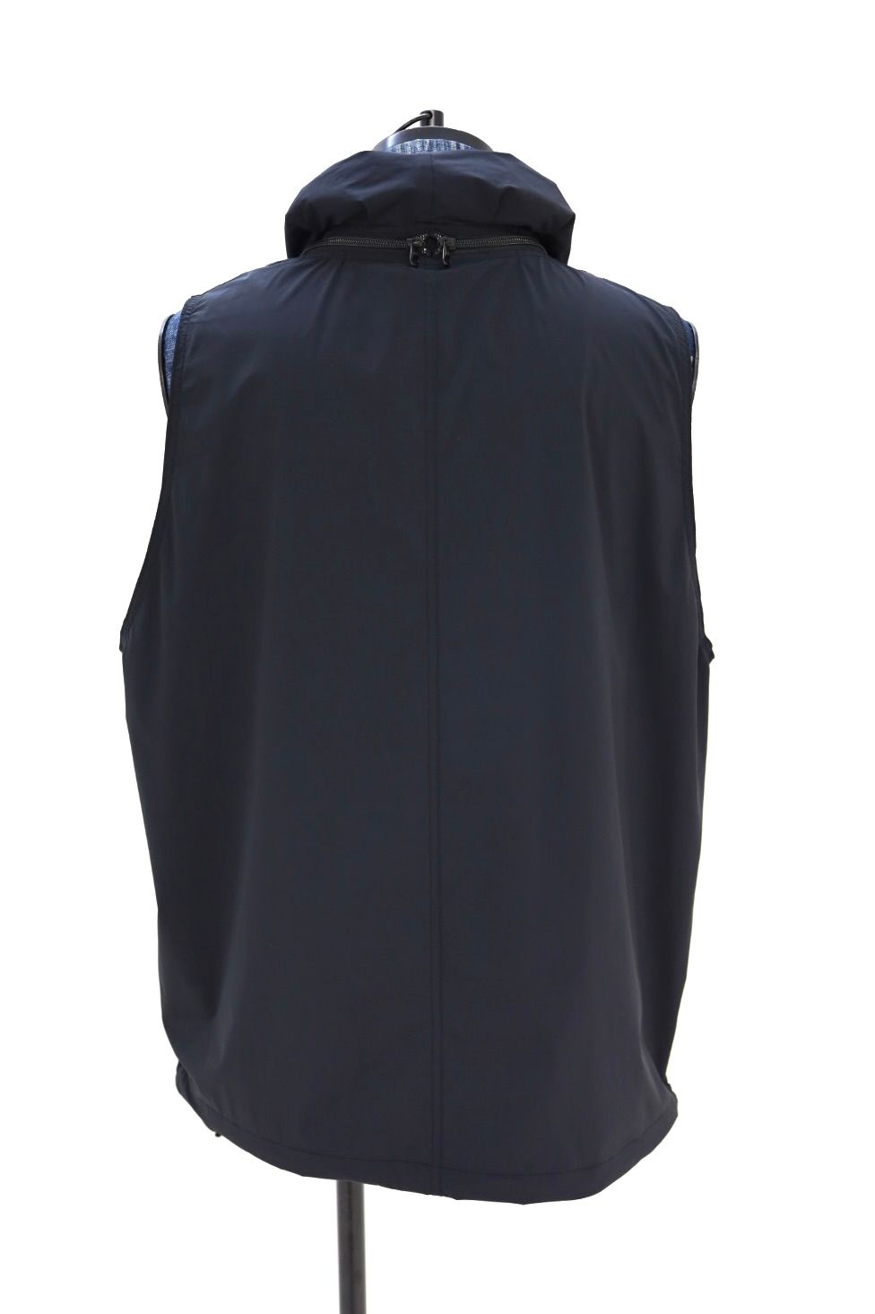 イズネス 26SS Technical Ventilation Vest(26SS_31_1007AWVEST01)BLACK☆新作発売！