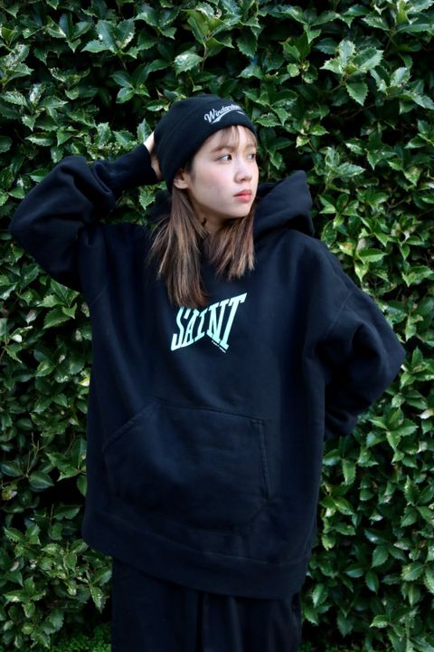 ©SAINT M×××××× 23SS SAINT HOODIEスタイル