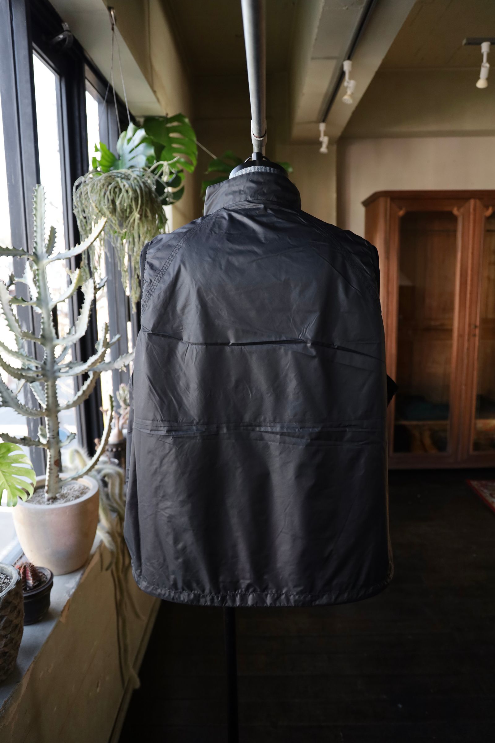 フレッシュサービス PERTEX® REISSUE PULLOVER VEST(FSC251-30090)BLACK