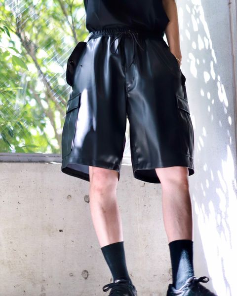 JUNYA WATANABE MAN 23AW 新作フェイクレザーショーツスタイル