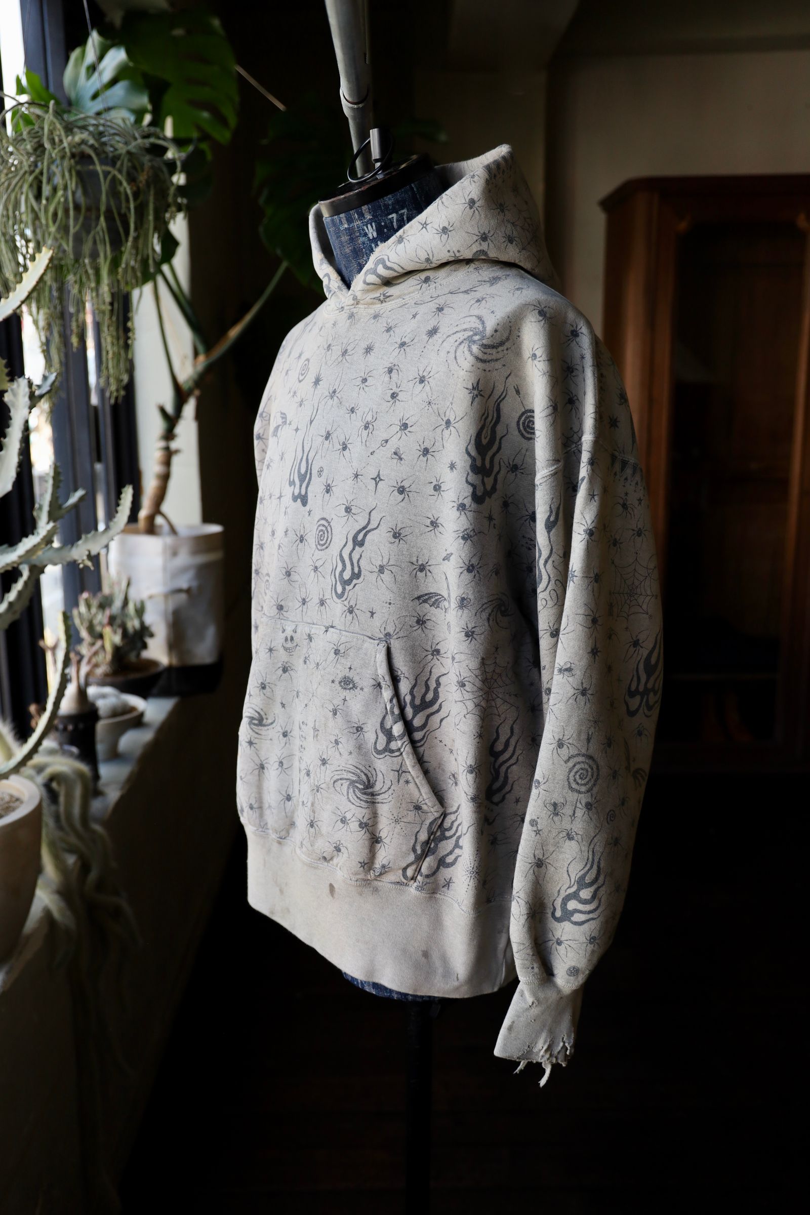 SAINT M×××××× - セントマイケル25SS DR.WOOコラボ DW_HOODIE(SM SAINT M×××××× - セントマイケル25SS DR.WOOコラボ DW_HOODIE(SM