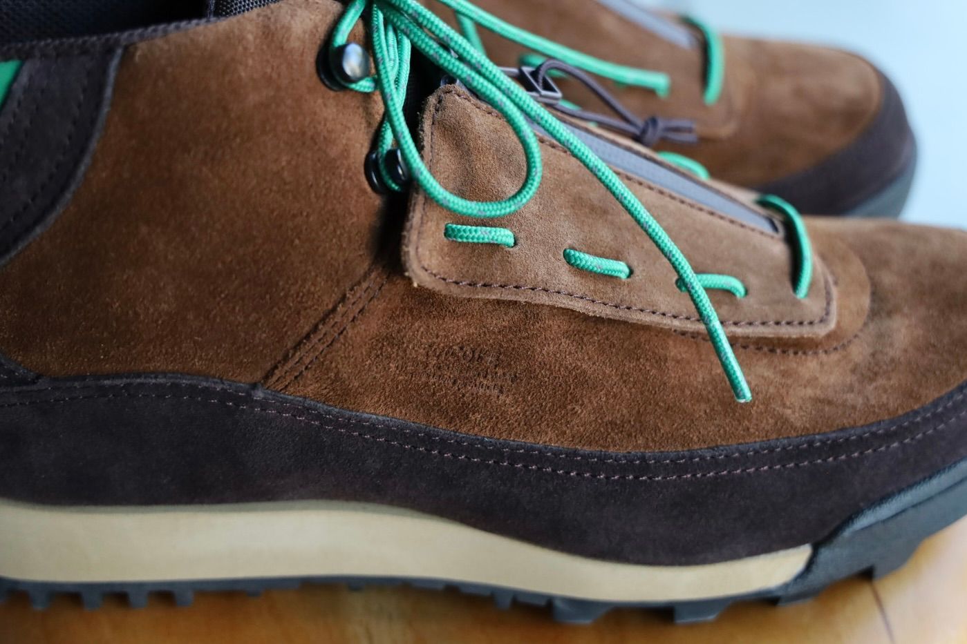イズネス 25AW FLOW-MID SHOES is-ness×SUICOKE(25AW_40_1007AWSHOES01)BROWN×GREEN☆新作発売！