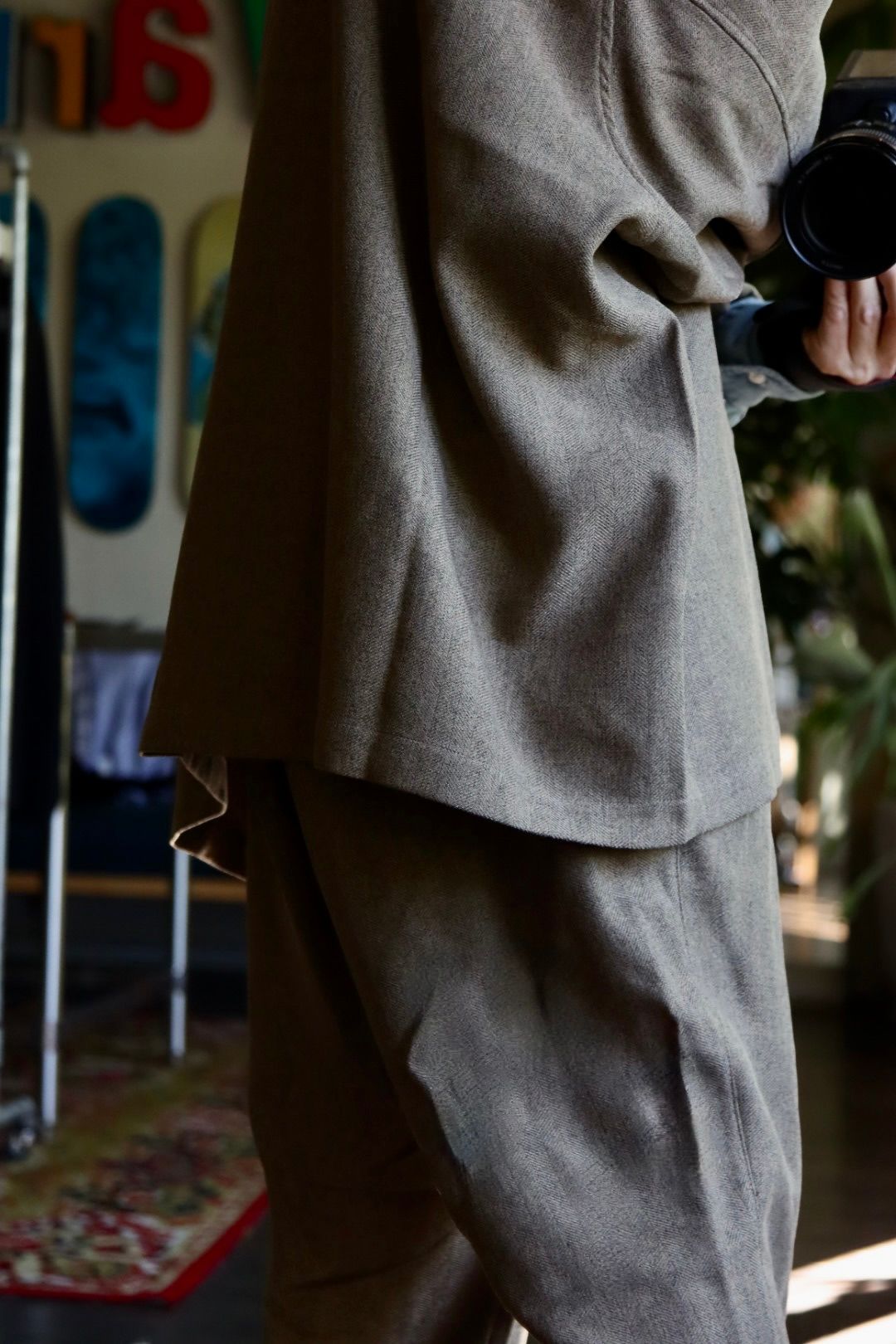 S.F.C 23FW TAILORED SHIRT JACKET"BEIGE"スタイル