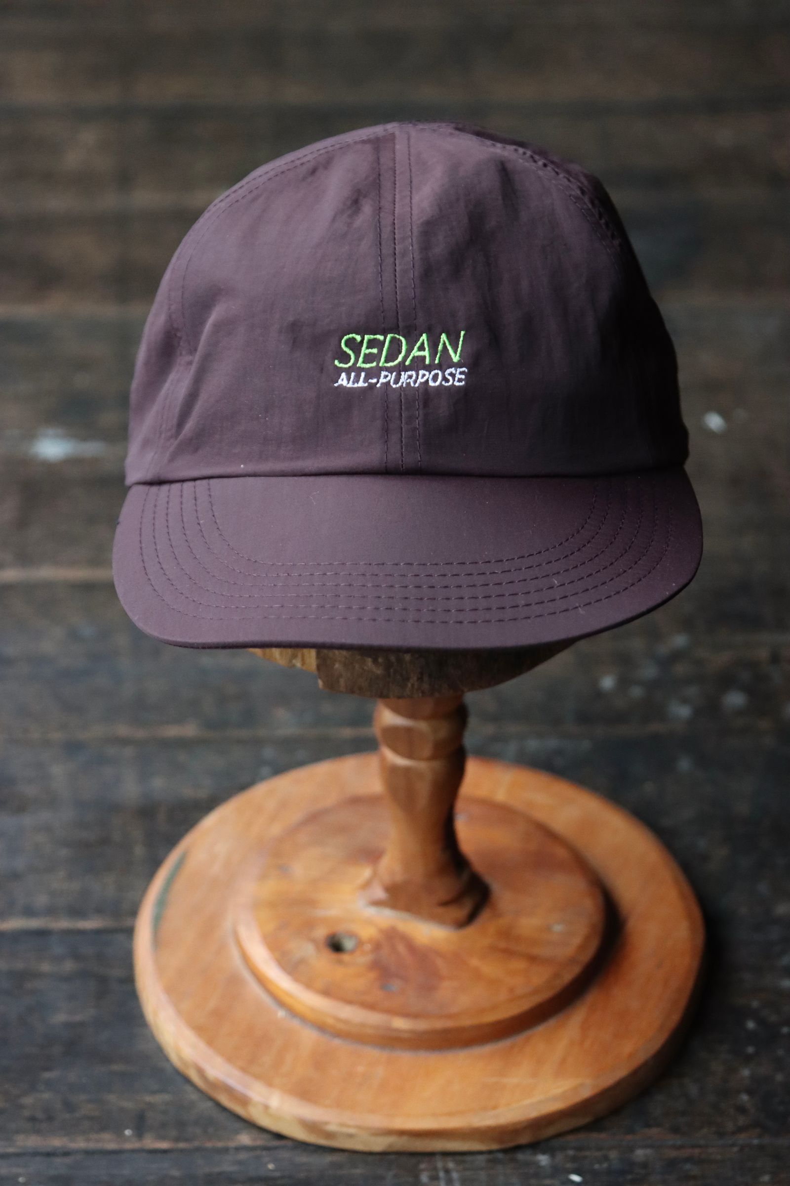 セダンオールパーパス SS24 Tech Logo Camp Cap(SD24S-CP01)Dark Brown☆3月9日(土)発売！