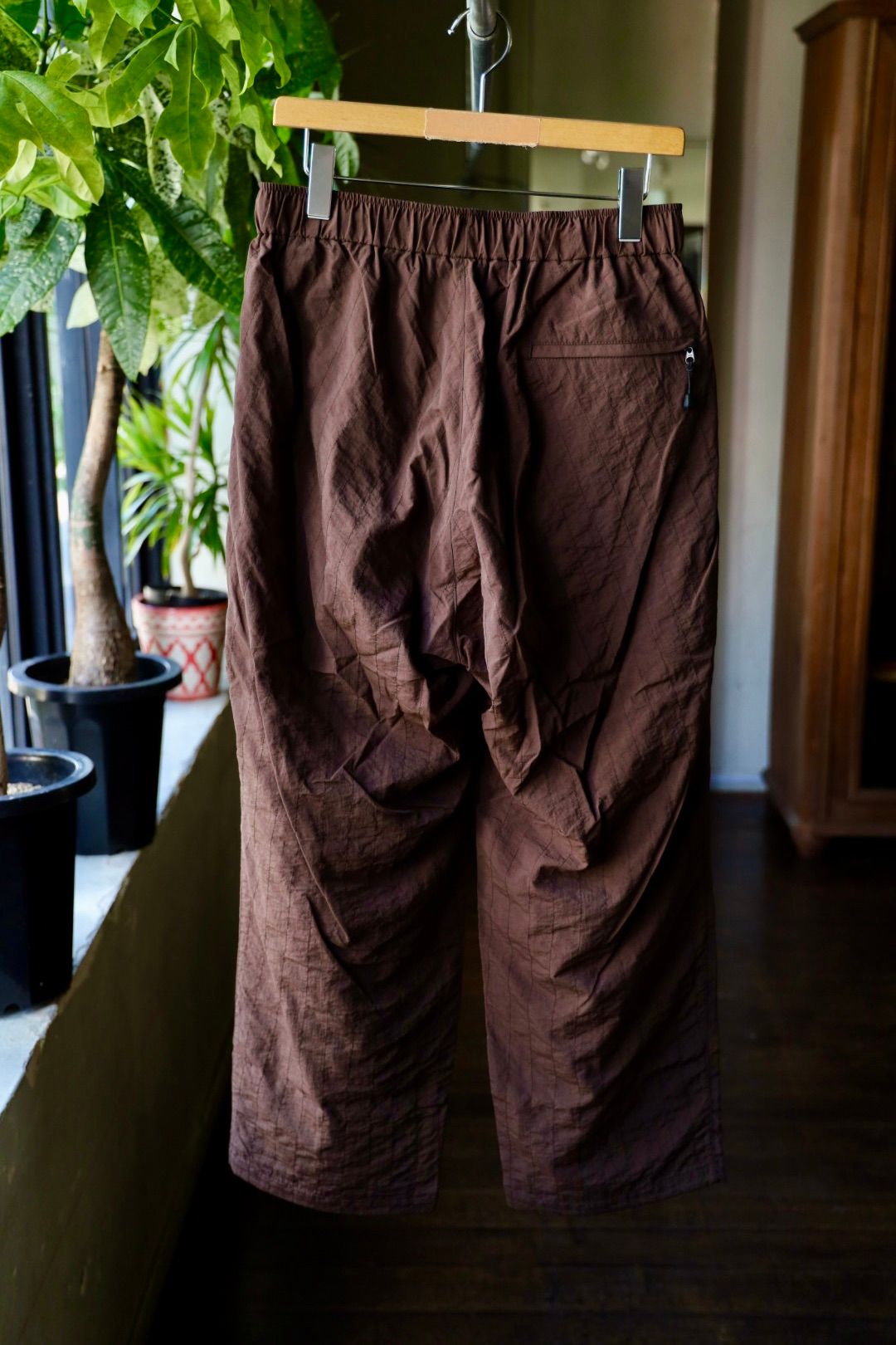 S.F.C 25FW エスエフシー NEW WIDE TWO TUCK PANTS(STITCHED NYLON) (SFCFW25P06)D.Brown☆9月20日(土)発売！