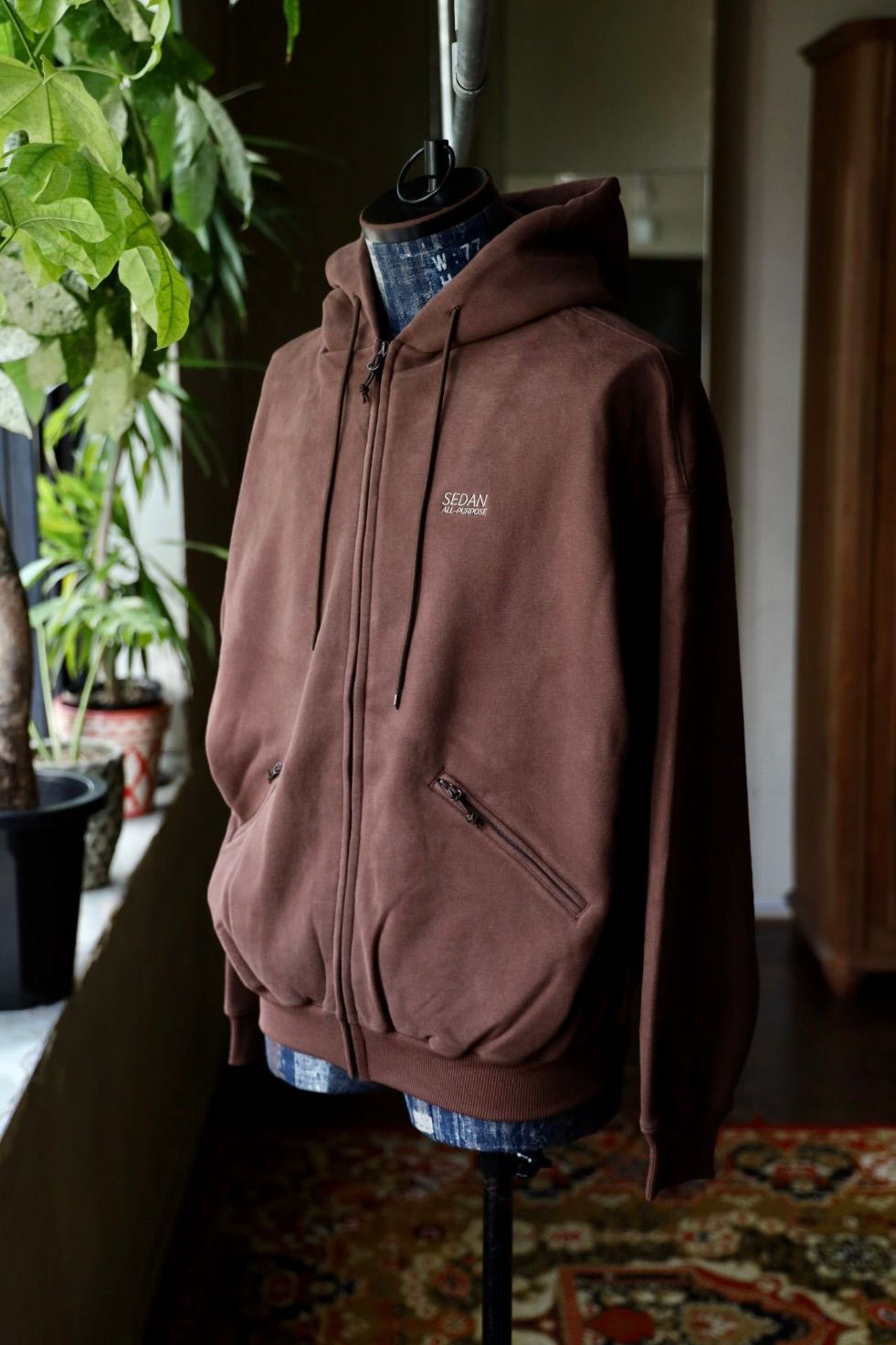 セダンオールパーパス FW25 OG Logo Full Zip Hoodie(SD25F-CT06) Dark Brown☆10月4日(土)発売！