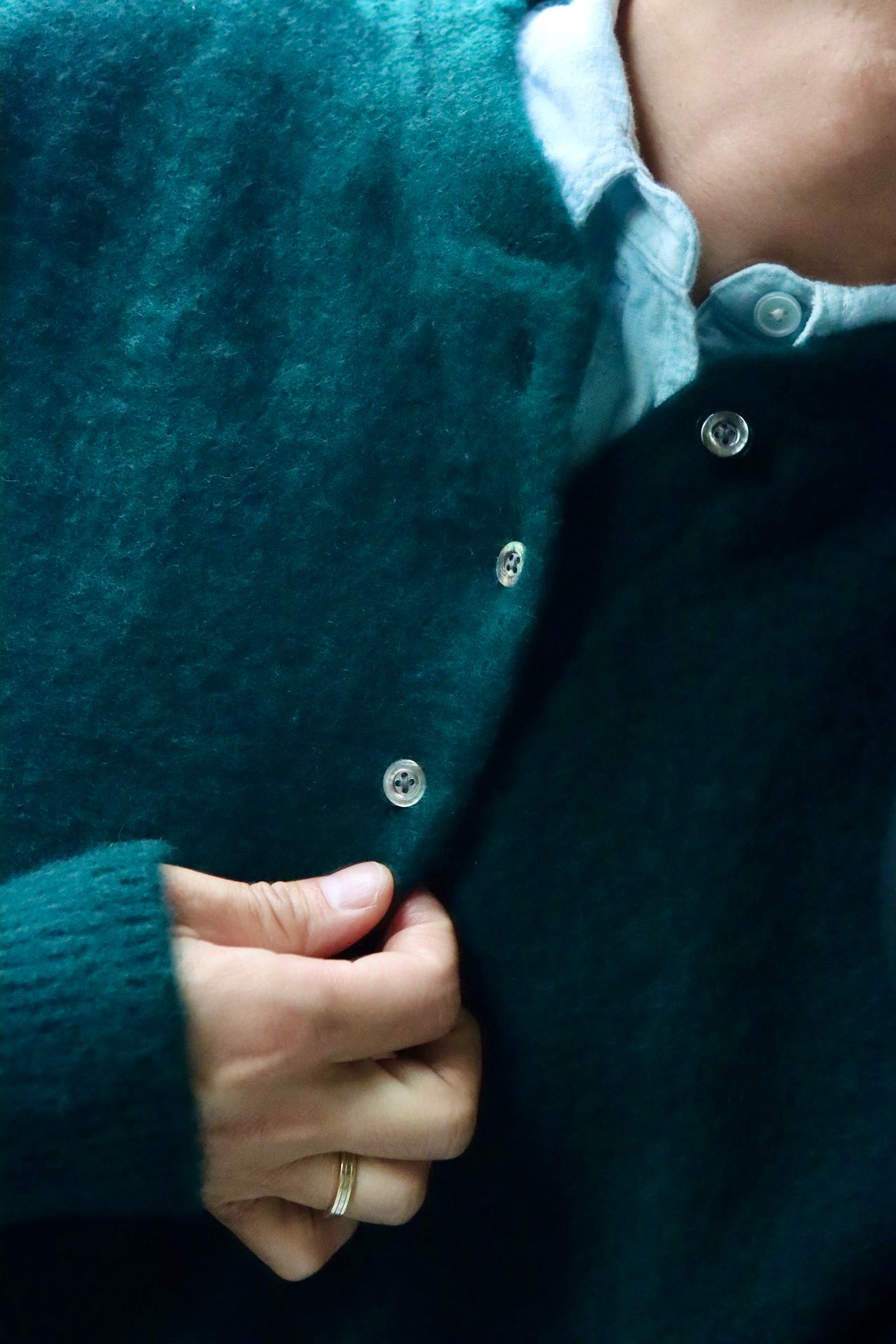 アプレッセ 2025 STYLE2 Cashmere Middle Gauge Henley Neck Sweater(25AAP-03-14)GREEN