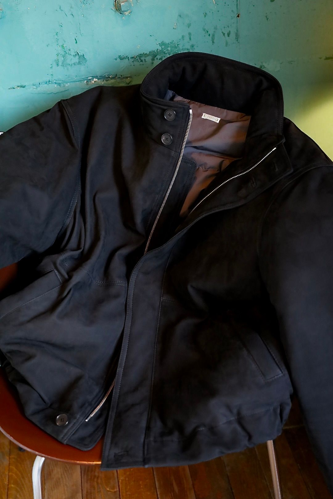 A.PRESSE Nubuck Leather Down Jacketスタイル