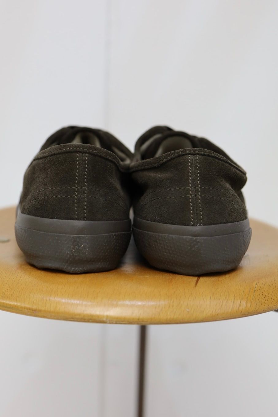 グラフペーパー 26SS REPRODUCTION OF FOUND for GP US NAVY MILITARY TRAINER(GU261-90501)BROWN