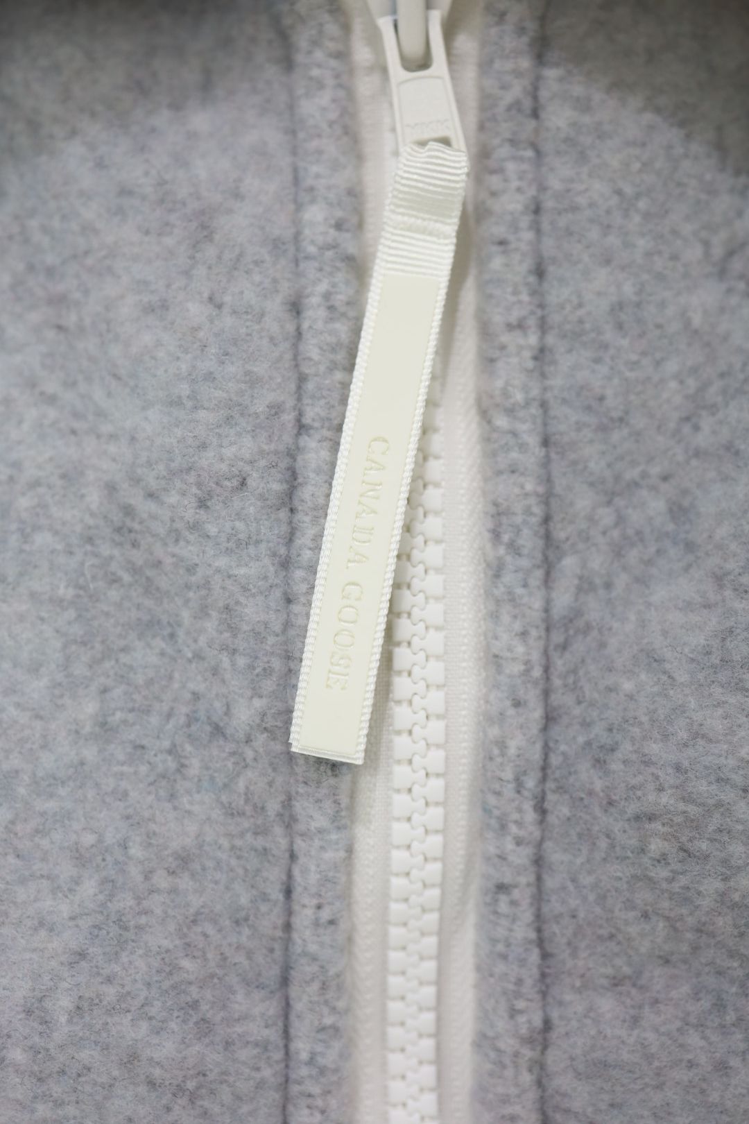 カナダグース レディース Chilliwack Fleece Bomber White Label(7102WW)Silverbirch Heather☆新作発売！