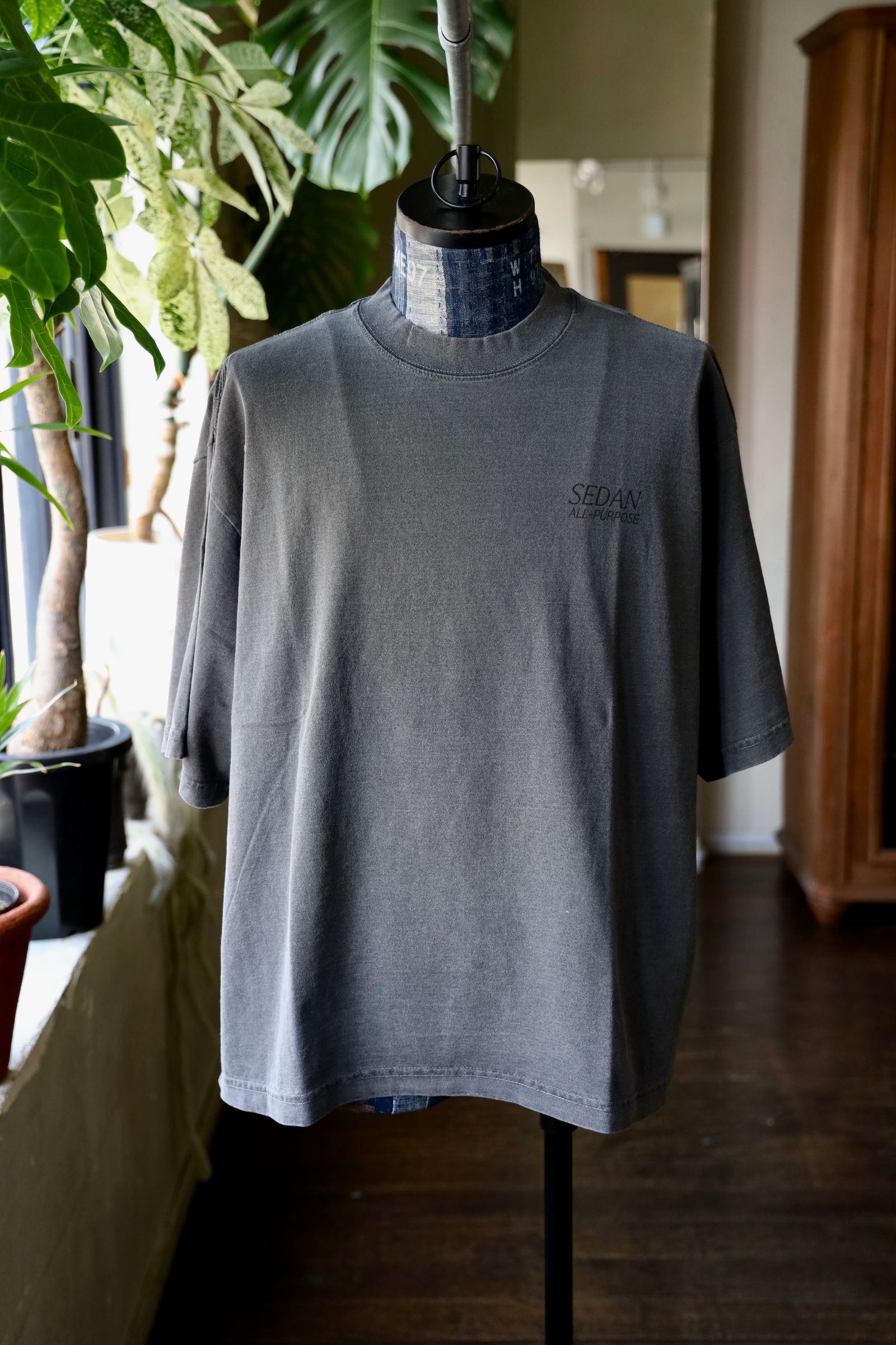 サプールSAPEuRロッドマンプリントTシャツXLオリーブグリーン