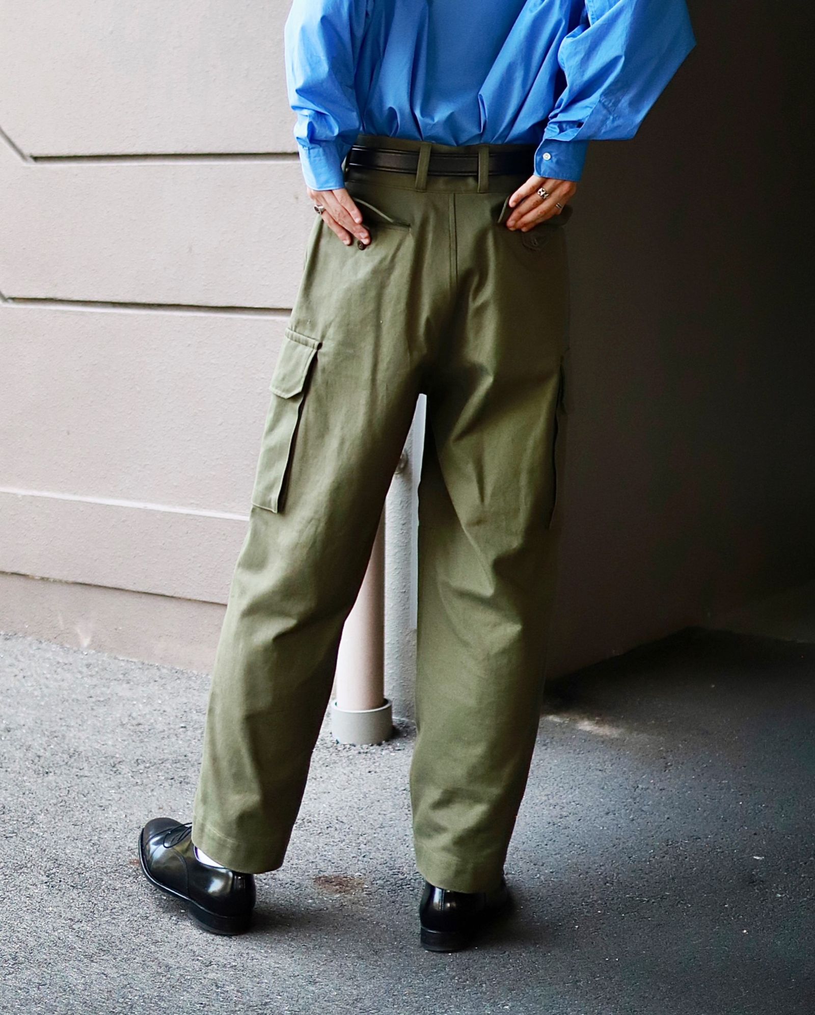 blurhms - ブラームス 23FW Cotton Serge 47 Pants(bROOTS23F29)Olive