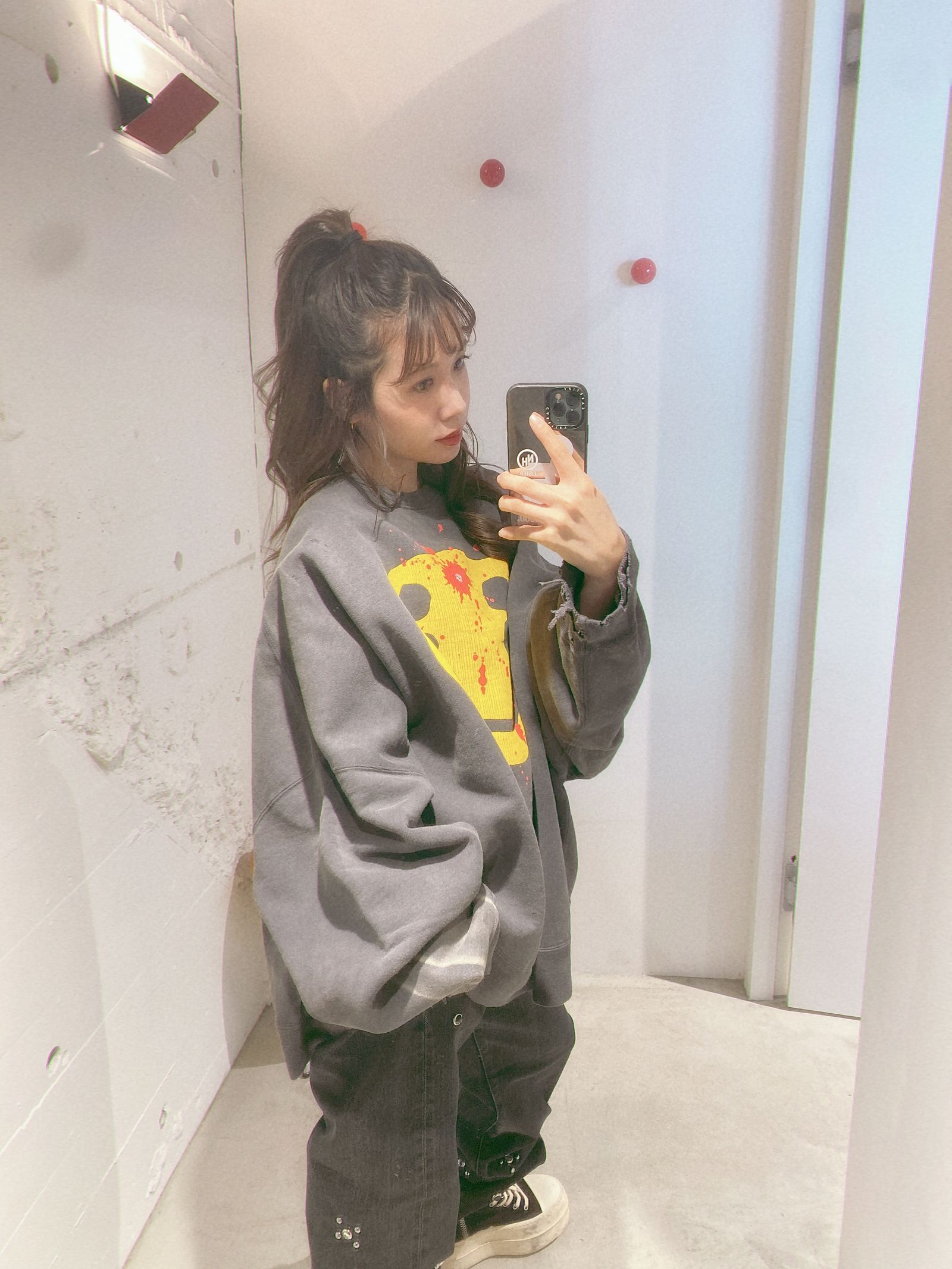 セントマイケル24AW SMILE CP_CREW SWT(SM-YS1-0000-C06)BLACK