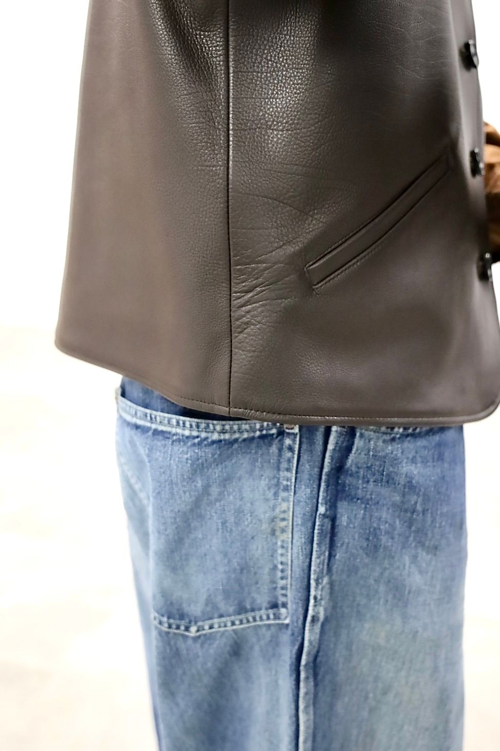 A.PRESSE 2026 STYLE1 Leather Vestスタイル