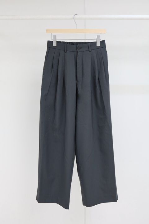 MARKAWARE 26SS TRIPLE PLEATED WIDE TROUSERS(A26A15PT03C)CHARCOAL☆新作発売！